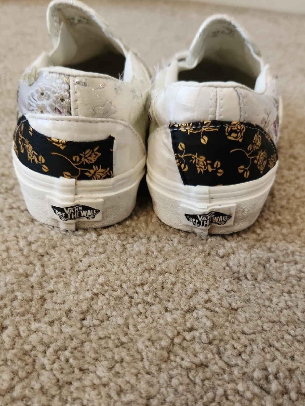 Vans Slip-On Patchwork Floral Sneakers - 9 - Picture 6 of 7